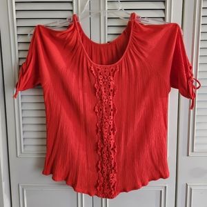 Split sleeve top